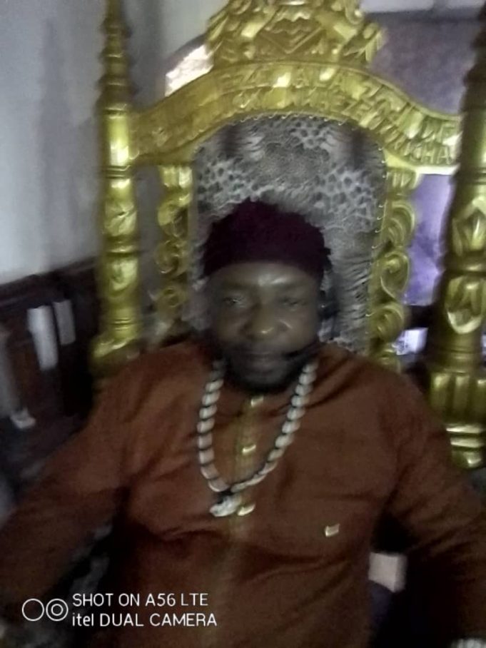 Imo: Akabor community jubilates as Eze Okorocha receives Staff of Office