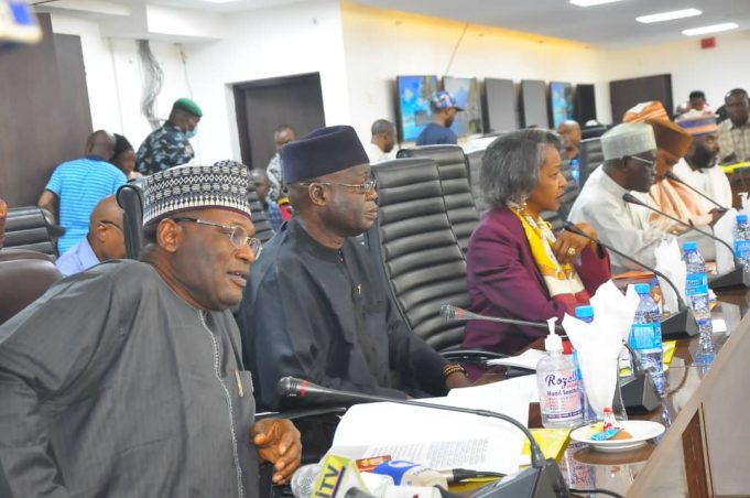 2023: INEC to partner with EFCC to curb Vote buying