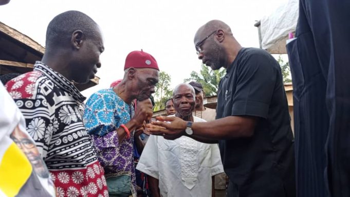 Imo Agog as APGA Candidate Ejiogu Becomes First Politician to Visit Obube Ancient Kingdom, Historic Sites