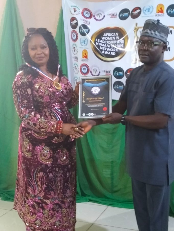 Picture Speaks At Humanitarian Award For Princess Kaima