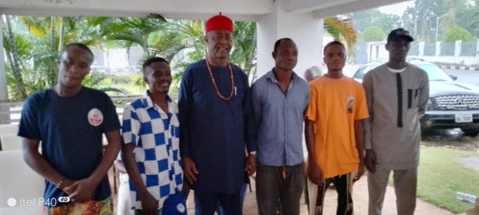 Uzo Morgan Uwandu Foundation empowers Umuokwaraji village entrepreneurs