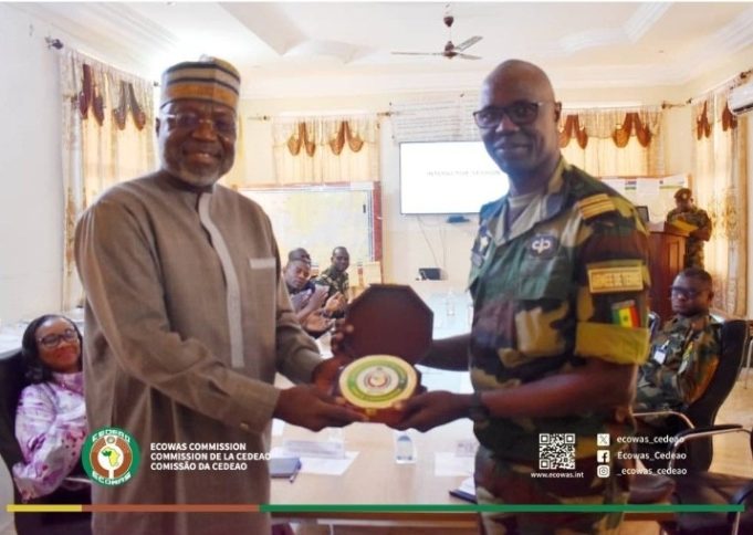 ECOWAS President Assesses ECOMIG Readiness in The Gambia