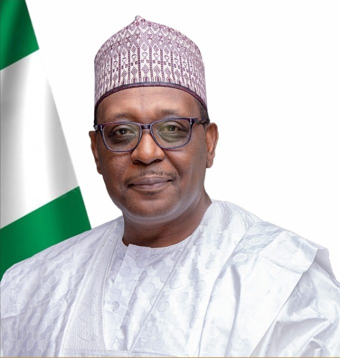 FG Launches National Health Fellows Programme, Calls for Applications