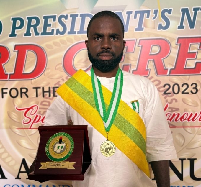 From Laundry Business to Presidential Honours: The Story Of An NYSC Corps Member In Benue