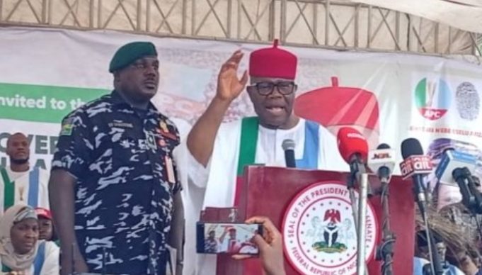 Tinubu Assures Anambra APC Supporters: “You Will Never Walk Alone”