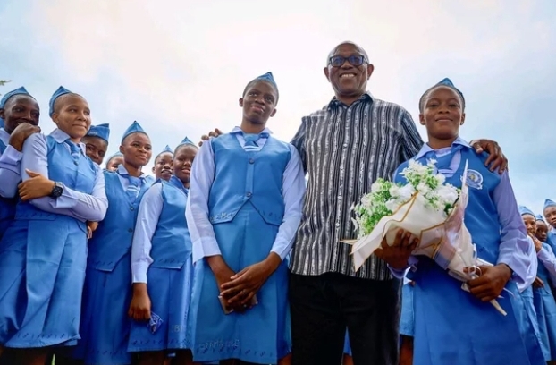 Peter Obi Reaffirms Commitment To Education, Healthcare, Donates ₦5m To Nnewi Hospital