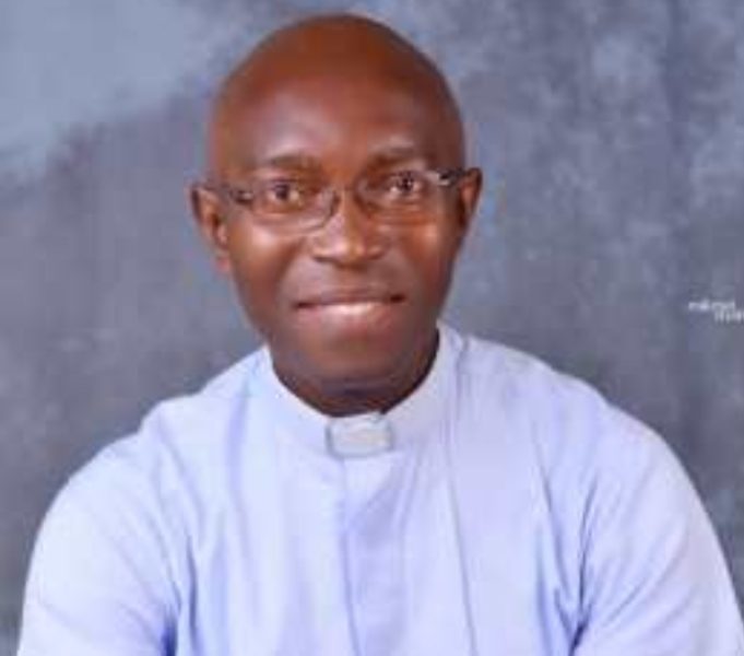 Between Bullets and Belief: Catholic Priest Survives 44 Minutes Of Terror In Anambra”