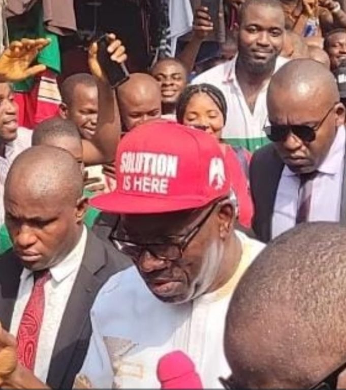 Anambra Means Business’: Soludo Leads Monday Market Revival In Onitsha