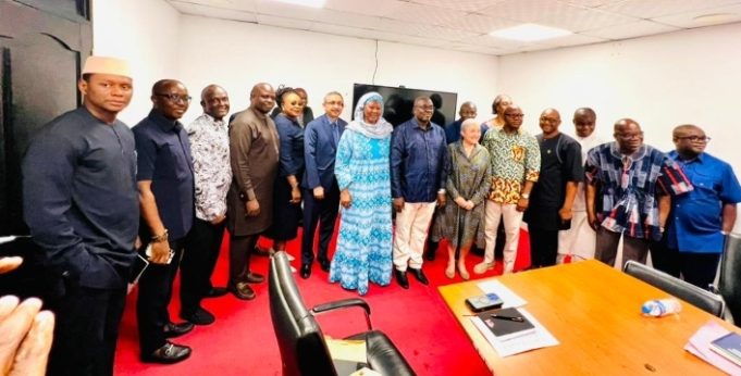 Sierra Leone Parliament Standoff: ECOWAS, UN Mediators Praise Speaker, Press Opposition To Return